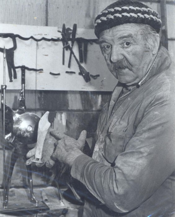 Arthur Dooley at work in his studio